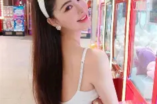 网红黄一鸣账号已被封禁此前因宠物狗未牵绳与路人发生冲突争执中曾说“我是百万网红”“我要把你发到网上”