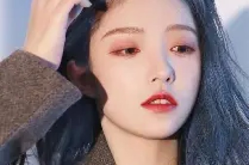 自称“性商教母”的网红周媛被封号后换号复出市监局：已依法从重处罚其新账号被停用