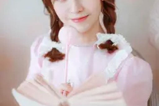 原来她是郭碧婷闺蜜不仅是服装设计师还是陪高晓松7年的前妻
